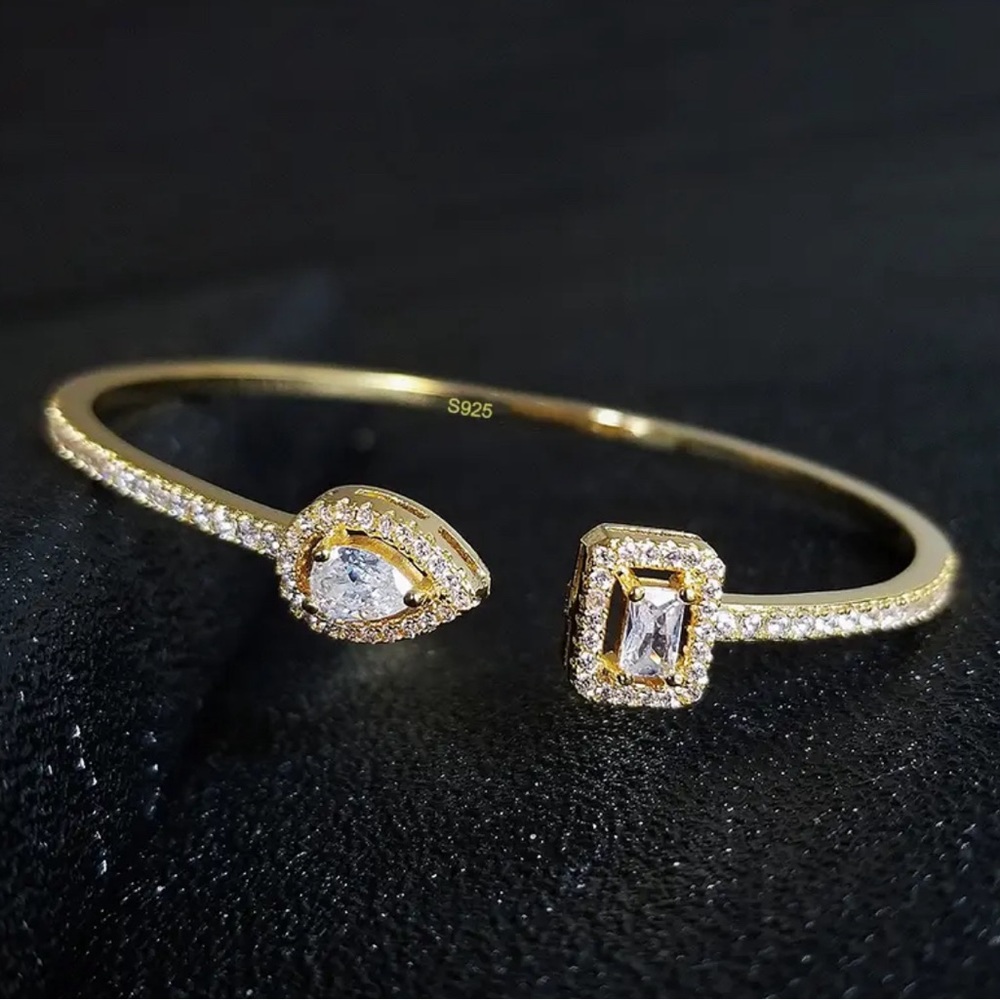 Open bracelet